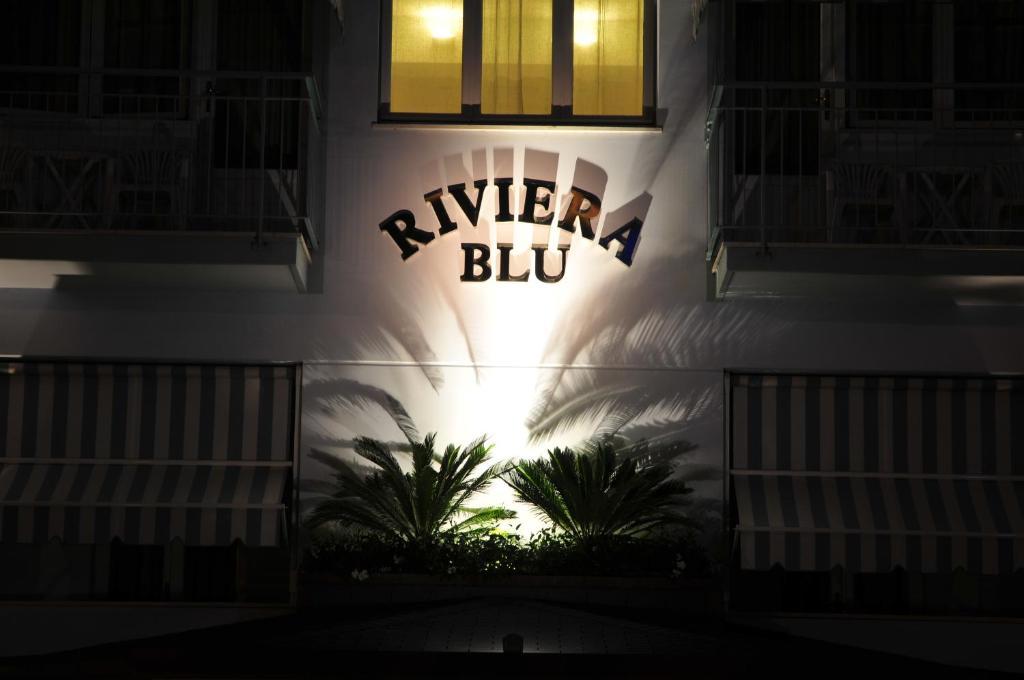 Hotel Riviera Blu ตีร์เรเนีย ภายนอก รูปภาพ